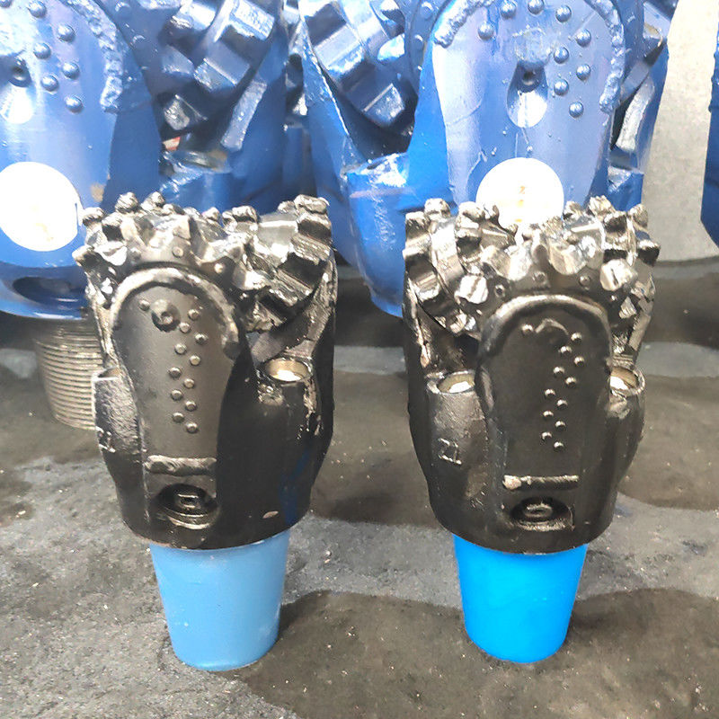 6 1/2 (165.1) Özel Çıkıştırma Dişleri Matkabı Orta Sert Formasyonlar için Yüksek Sıkıştırma Gücü