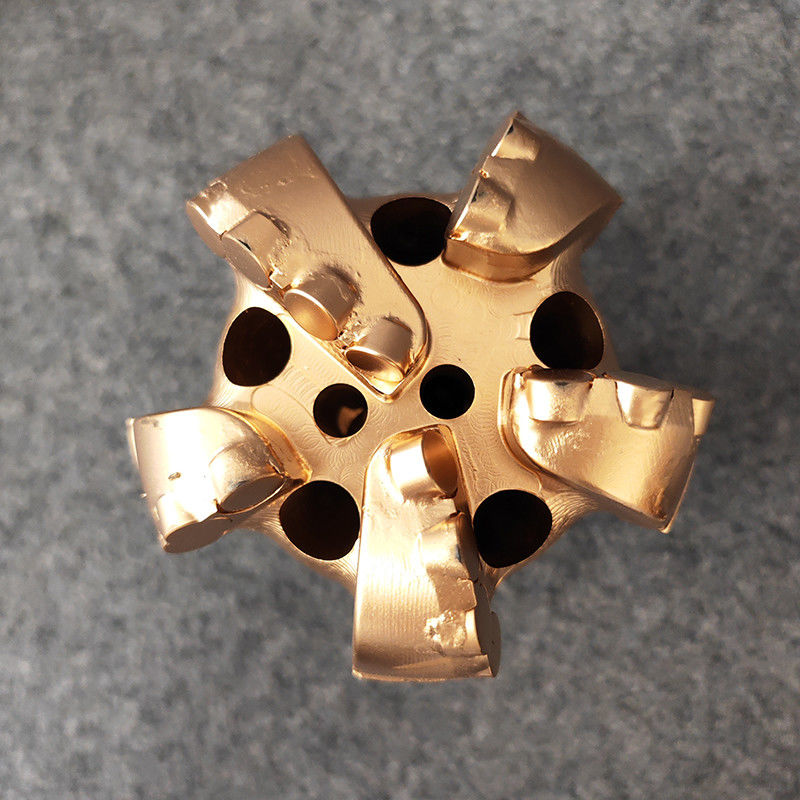 4 5/8 (117.5mm) 2 7/8 API Bağlantısı Su Kuyu PDC Delik Kesicisi Sabit Çelik Vücut