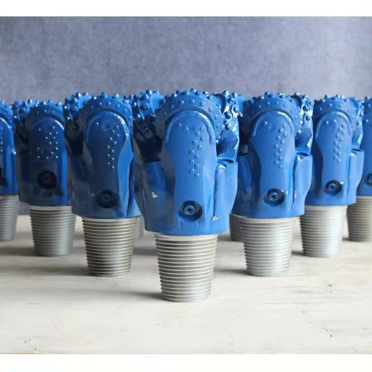 Enerji Madenciliği, rulo rulmanı 2-3/8 API Reg Fileri ile Tricone matkapları