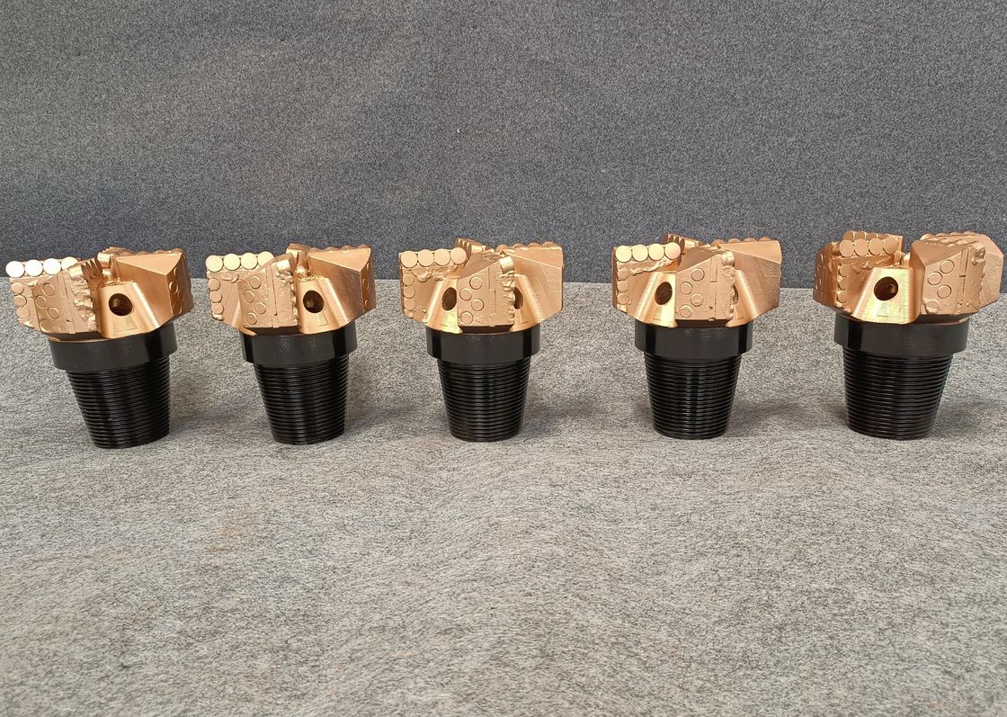 Gelişmiş alaşımla orta/sert oluşum sondajı için özelleştirilebilir çelik sürükleme parçaları