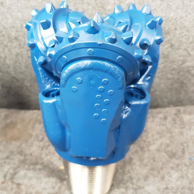 Geoteknik sondaj operasyonlarında uzun kullanım ömrü için dövme tricon sondaj parçaları