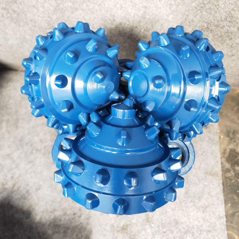 Su kuyusu sondajı için API Reg ipliği ile dövme işleme tipi Tricone matkap parçaları