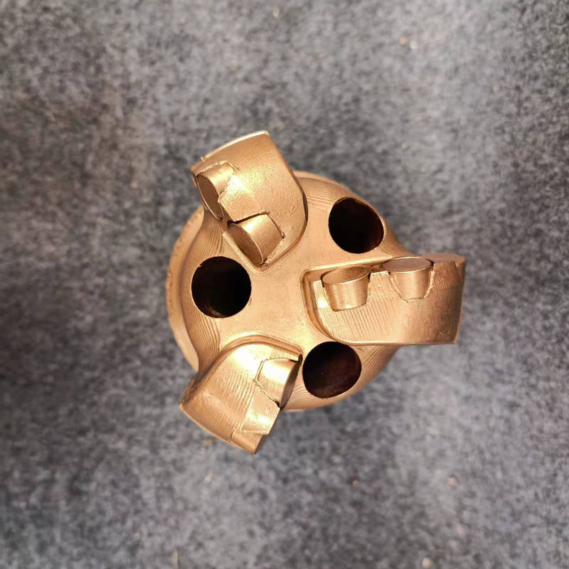 Verimli sondaj operasyonları için sabit kesiciler ve PDC kesicileri olan nozzle su kuyusu PDC bitleri