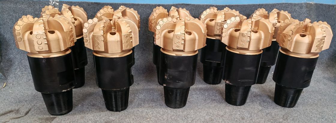 98mm ila 311mm PDC matkap parçaları, düşük aşınma ile yumuşak ila orta kalınlıklı kayalık dizileri için özelleştirilmiş alaşımlı çelik tasarımı