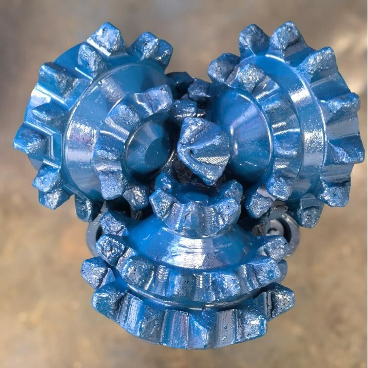 Yüksek kaliteli çelik diş trikon matkapı, petrol kuyusu delme için, freze edilmiş diş trikon matkapı