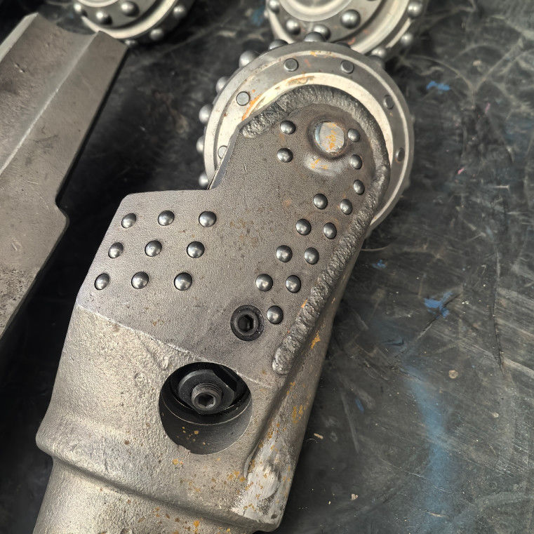 6.5 Çin'de Yapılan Kompozit Kapalı Tipi Yatay Yönlü Sondaj Tricone Bit Segmentleri