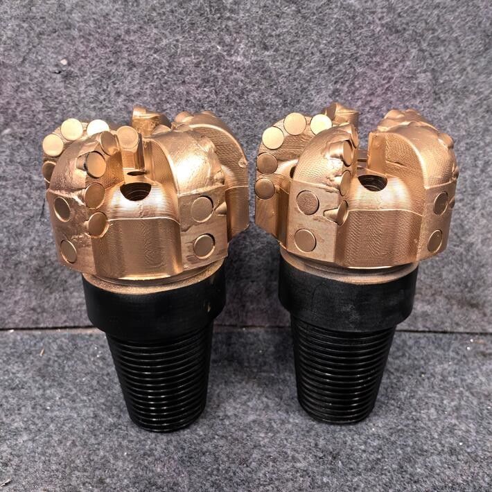 Rock Drill PDC Diamond Bit Alloy Carbon Steel For Coal Mining Water Well Drilling Rigs (Kömür madenciliği için elmas bit alaşımlı karbon çelik)