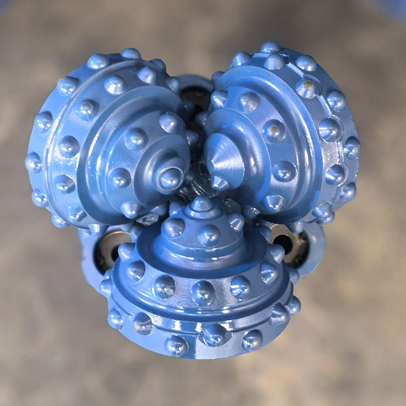 API Reg Thread Tricone Drill Bits 3-26 Inch Boyutları Kalıcı Sondaj için Karbit Malzemesi